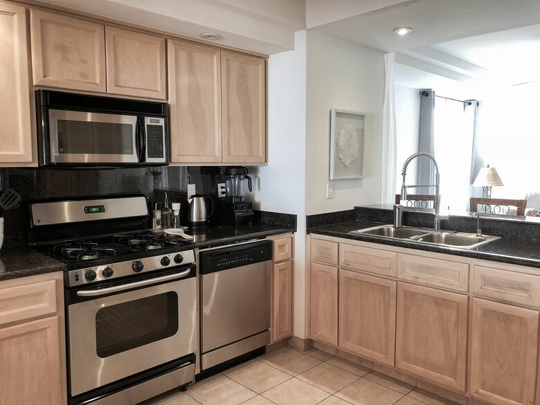 Oceanfront Living Above Baja’s Iconic K-38 Surf Break - Playas de Rosarito, Mexico