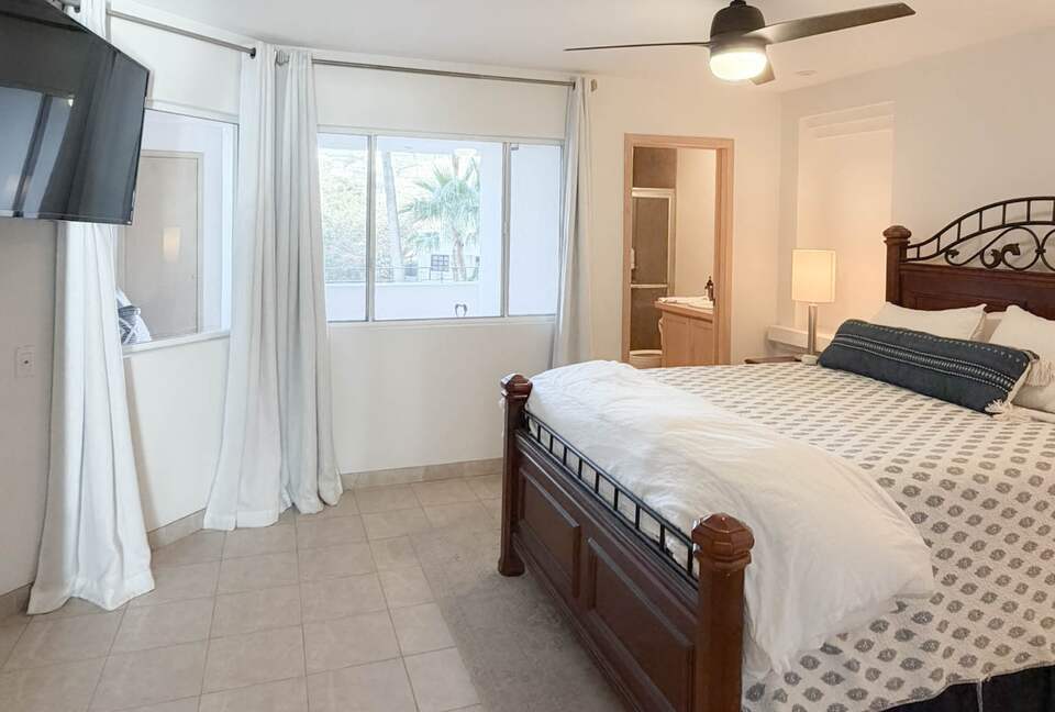 Oceanfront Living Above Baja’s Iconic K-38 Surf Break - Playas de Rosarito, Mexico