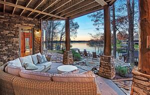 Handcrafted Log Cabin Retreat on Lake Norman - Mooresville, North Carolina