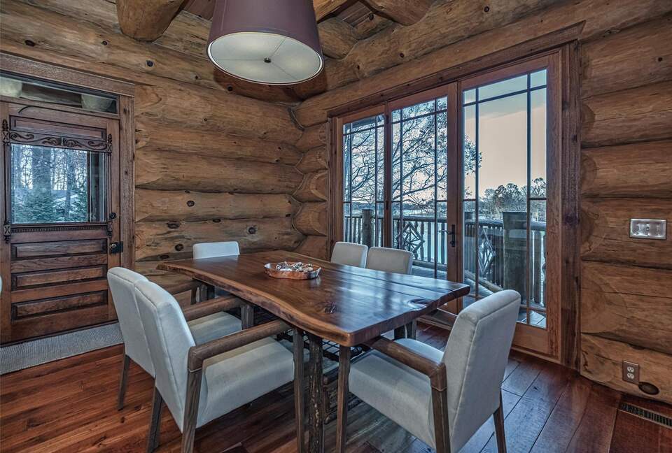 Handcrafted Log Cabin Retreat on Lake Norman - Mooresville, North Carolina