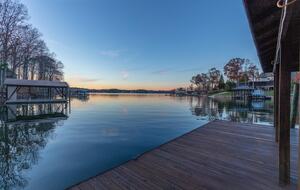 Handcrafted Log Cabin Retreat on Lake Norman - Mooresville, North Carolina