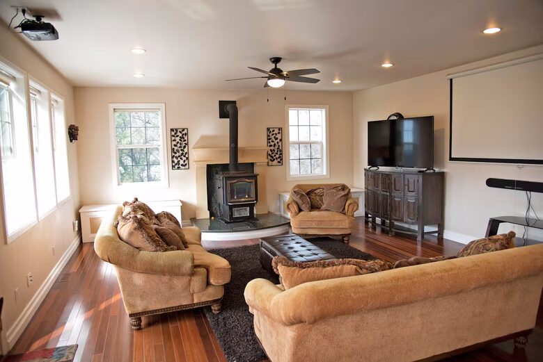 Sierra Foothills Sunset Estate - Colfax, California