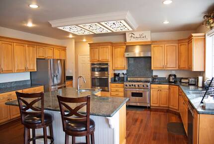 Sierra Foothills Sunset Estate - Colfax, California