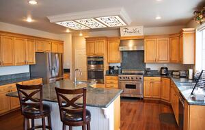 Sierra Foothills Sunset Estate - Colfax, California