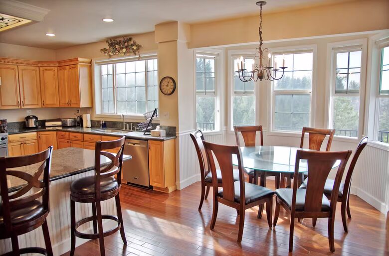 Sierra Foothills Sunset Estate - Colfax, California