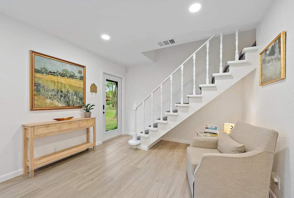 Resort-Style Jupiter Retreat on 1.25 Acres - Jupiter, Florida