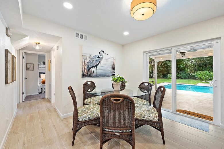 Resort-Style Jupiter Retreat on 1.25 Acres - Jupiter, Florida