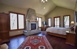 Long-Range View Mountain Retreat in Banner Elk - Banner Elk, North Carolina