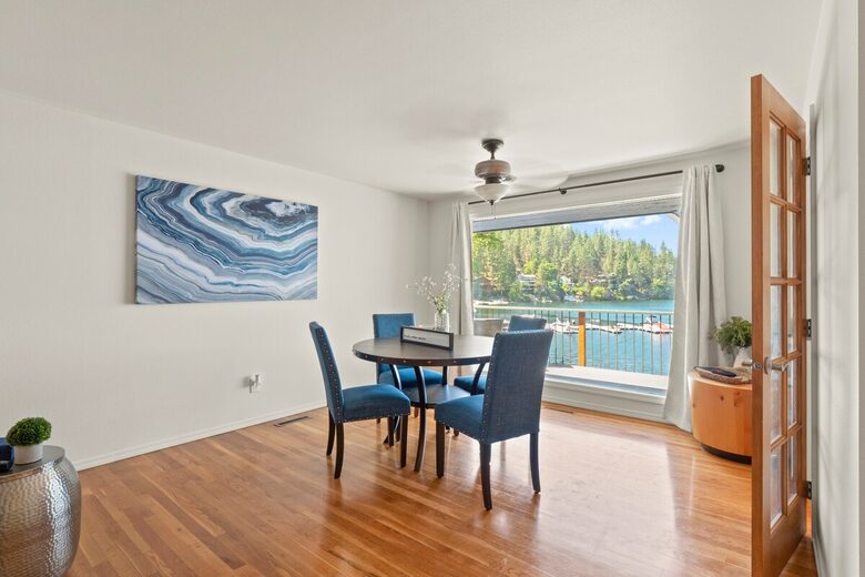 Private Lakefront Retreat on Liberty Lake - Liberty Lake, Washington