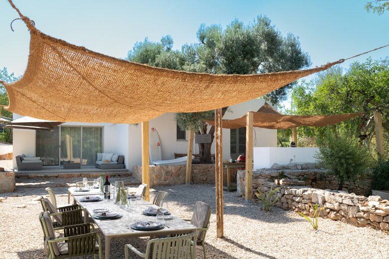 An Algarve Farmhouse With Rustic And Elegant Design - Tavira, Portugal
