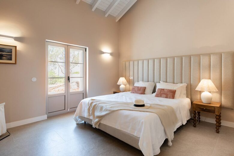 An Algarve Farmhouse With Rustic And Elegant Design - Tavira, Portugal