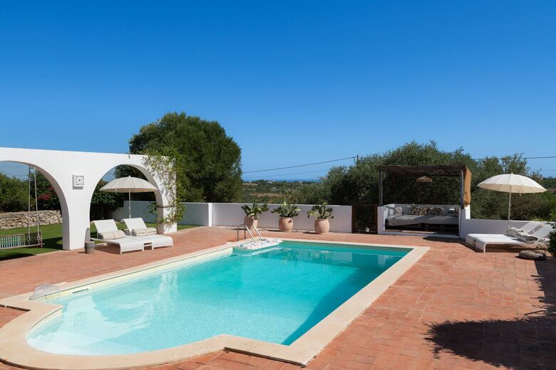 An Algarve Farmhouse With Rustic And Elegant Design - Tavira, Portugal