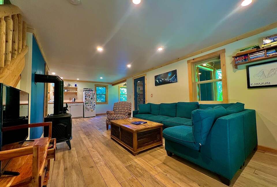 Cozy Mt. Baker Cabin with Forest & Mountain Views - Deming, Washington