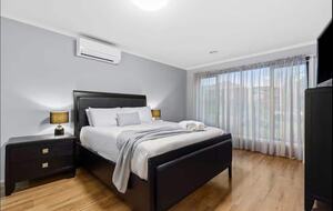 Large Group Coastal Living with Alfresco Flow - Capel Sound, Australia