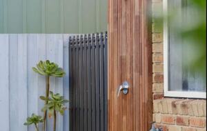 Large Group Coastal Living with Alfresco Flow - Capel Sound, Australia