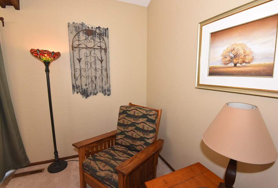 Spacious Sunriver Retreat Near the Deschutes River - Sunriver, Oregon