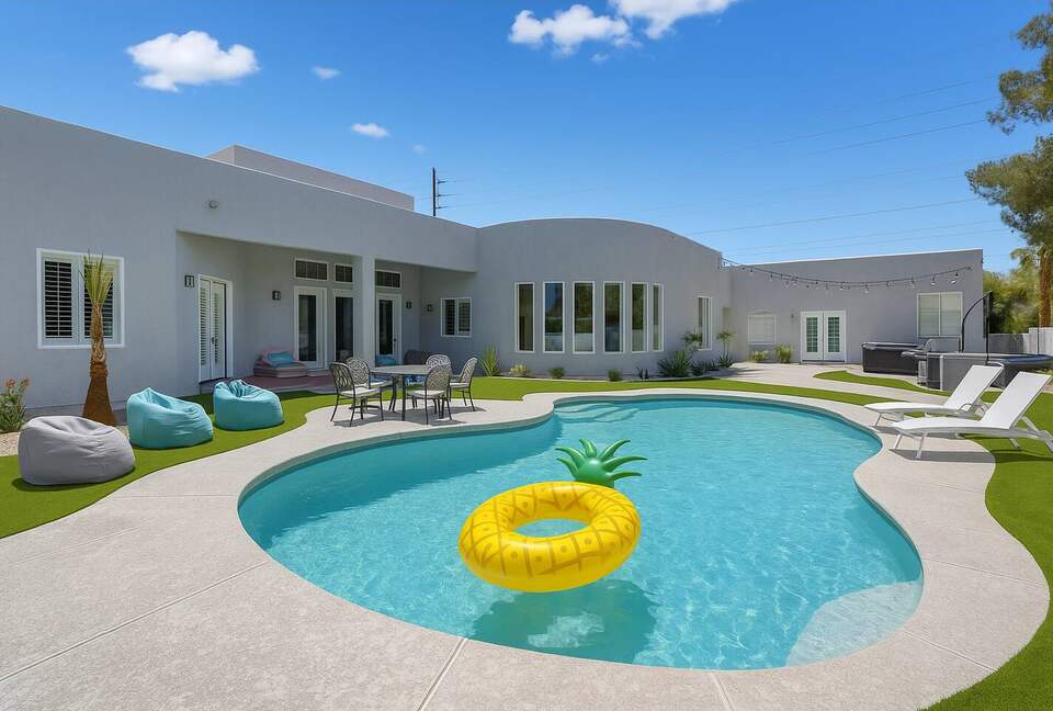 Entertainer’s Retreat Near the Las Vegas Strip - Las Vegas, Nevada