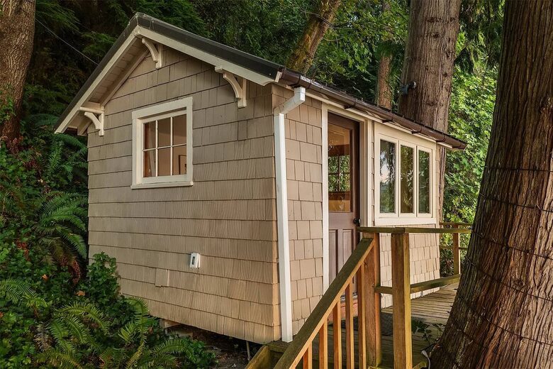 Fern Cove Waterfront Escape on Vashon Island - Vashon, Washington