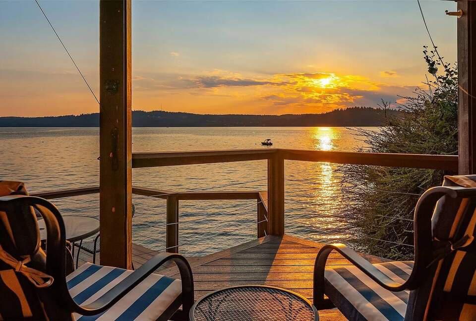 Fern Cove Waterfront Escape on Vashon Island - Vashon, Washington