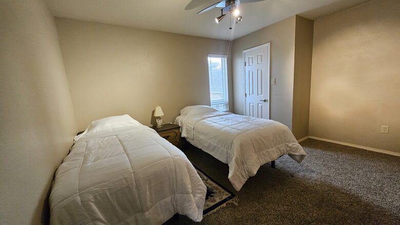 Relaxed Lake Texoma Home with Water Views - Kingston, Oklahoma