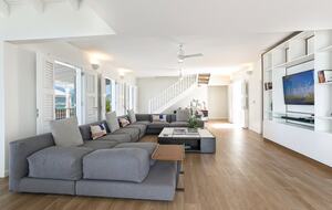 Villa Le Caprice | Timeless Oceanfront Elegance in Terres Basses - Lowlands, Saint Martin (French part)