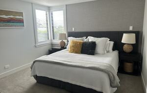 Arrowtown Golfside Retreat with Sun-Soaked Living - Arrowtown, New Zealand