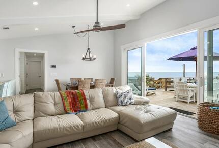 Modern Oceanfront Retreat on Ponte Vedra Beach - Jacksonville Beach, Florida