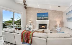 Modern Oceanfront Retreat on Ponte Vedra Beach - Jacksonville Beach, Florida