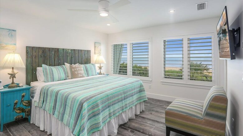 Modern Oceanfront Retreat on Ponte Vedra Beach - Jacksonville Beach, Florida