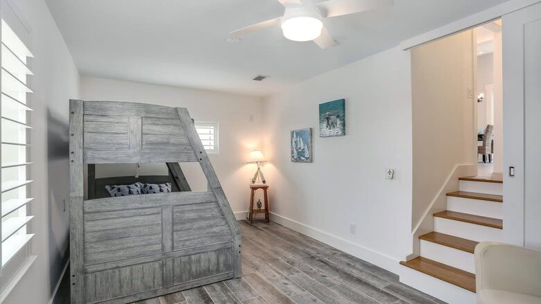 Modern Oceanfront Retreat on Ponte Vedra Beach - Jacksonville Beach, Florida