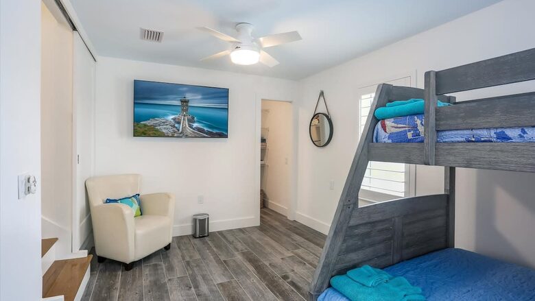 Modern Oceanfront Retreat on Ponte Vedra Beach - Jacksonville Beach, Florida