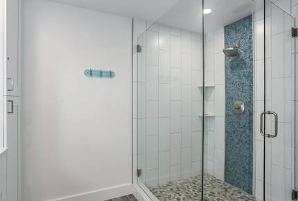 Modern Oceanfront Retreat on Ponte Vedra Beach - Jacksonville Beach, Florida