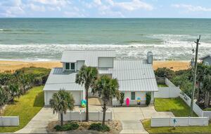 Modern Oceanfront Retreat on Ponte Vedra Beach - Jacksonville Beach, Florida