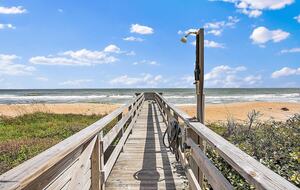 Modern Oceanfront Retreat on Ponte Vedra Beach - Jacksonville Beach, Florida