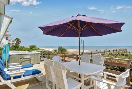 Modern Oceanfront Retreat on Ponte Vedra Beach - Jacksonville Beach, Florida