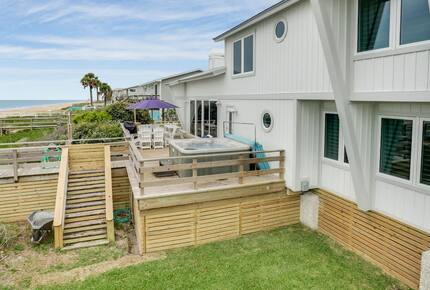 Modern Oceanfront Retreat on Ponte Vedra Beach - Jacksonville Beach, Florida