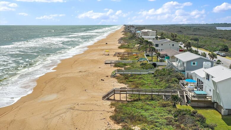 Modern Oceanfront Retreat on Ponte Vedra Beach - Jacksonville Beach, Florida