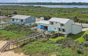 Modern Oceanfront Retreat on Ponte Vedra Beach - Jacksonville Beach, Florida