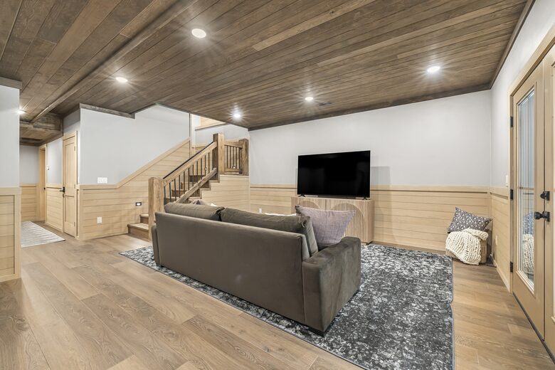 Ground Floor TV Room