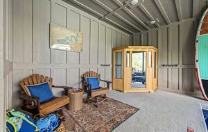 Smoky Mountain Lakeview Lodge | Indoor Pool & Private Dock - Sevierville, Tennessee