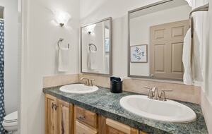 Private Lakefront Retreat on Liberty Lake - Liberty Lake, Washington