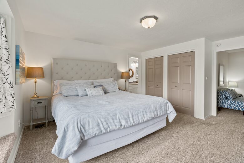 Private Lakefront Retreat on Liberty Lake - Liberty Lake, Washington