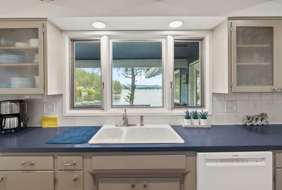 Private Lakefront Retreat on Liberty Lake - Liberty Lake, Washington