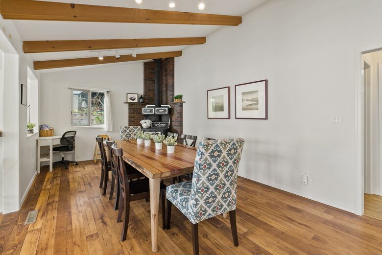 Private Lakefront Retreat on Liberty Lake - Liberty Lake, Washington