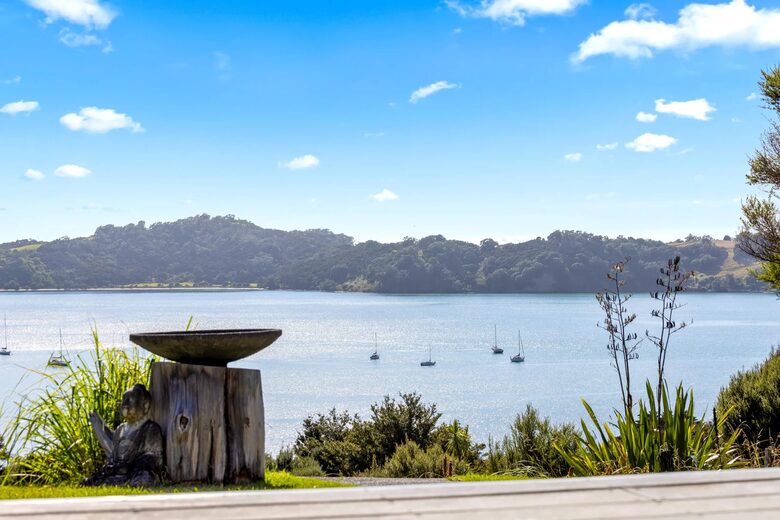 Elevated Harbour View Home with Exceptional Privacy in Mahurangi West - Warkworth, New Zealand