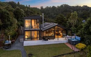 Elevated Harbour View Home with Exceptional Privacy in Mahurangi West - Warkworth, New Zealand