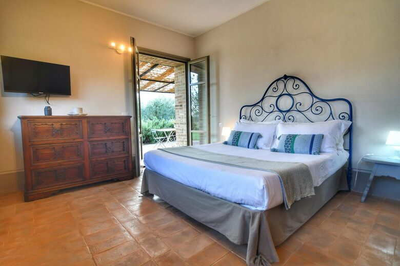 A Restored Umbrian Estate of Design and Panoramic Serenity - Marsciano, Italy