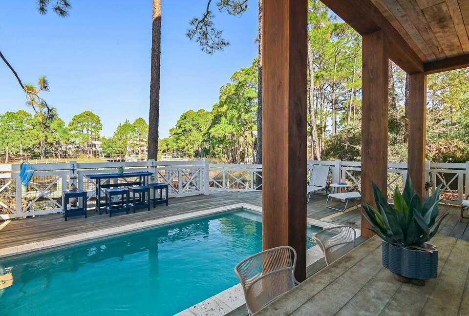 Luxury Lake-to-Beach Home in the Heart of Seagrove Beach - Santa Rosa Beach, Florida
