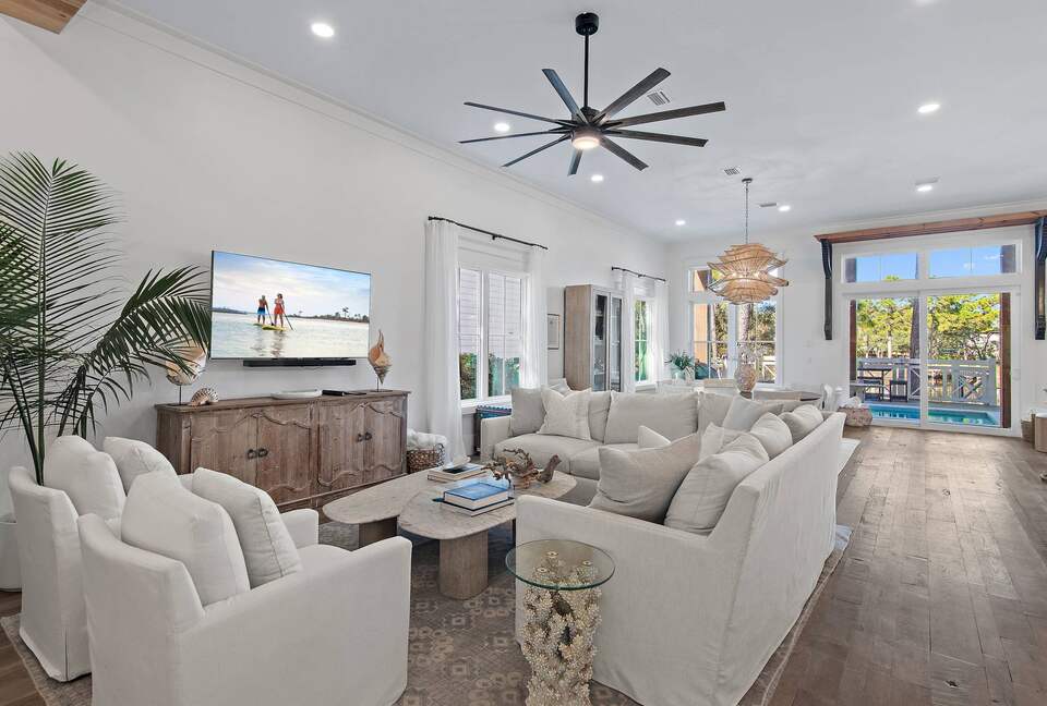 Luxury Lake-to-Beach Home in the Heart of Seagrove Beach - Santa Rosa Beach, Florida