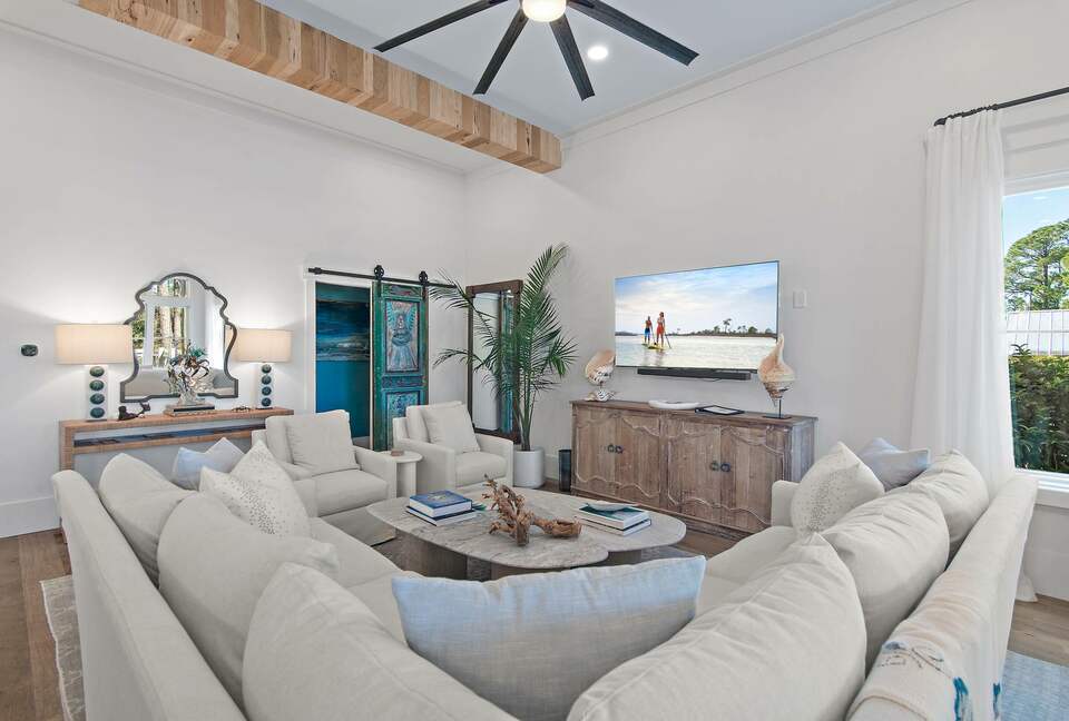 Luxury Lake-to-Beach Home in the Heart of Seagrove Beach - Santa Rosa Beach, Florida